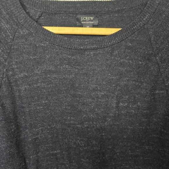 J. Crew Men’s Medium Navy Blue V-Neck Pullover Sweater - Picture 2 of 9